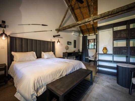 Room image 6