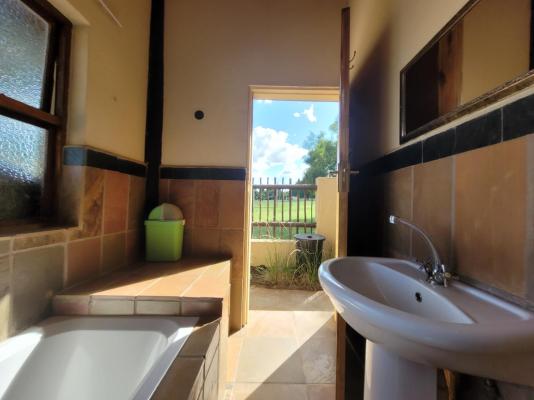 Lush Horizons Game Lodge