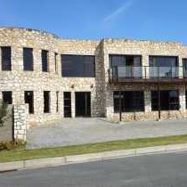 Stonehouse on Main - 229212