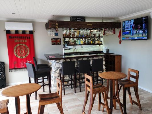 Stonehouse on Main - 229226