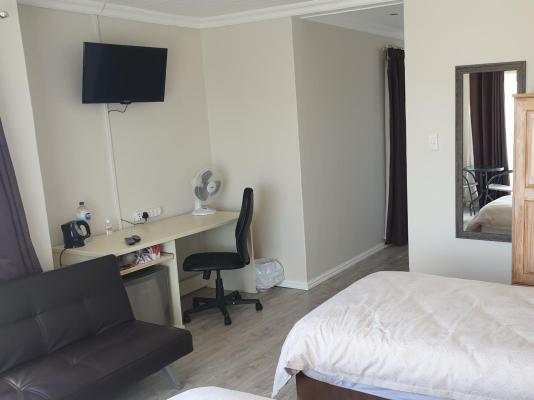 Room image 1