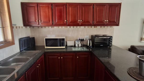 Room image 6