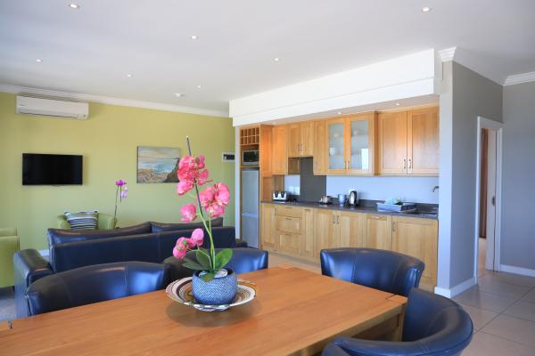2 Bedroom Suite
