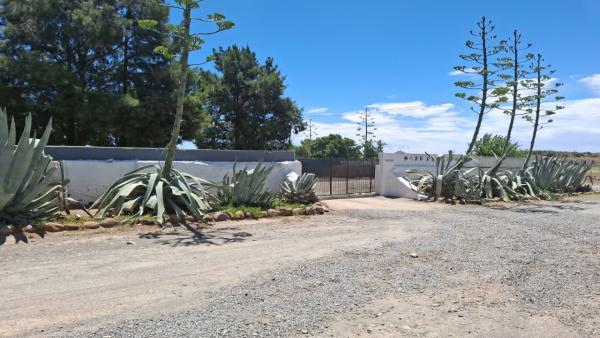 Karoo Uitsig Guest House - 230237