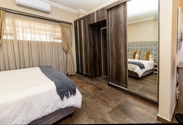 Somethin Special Guest House 77A - 230294