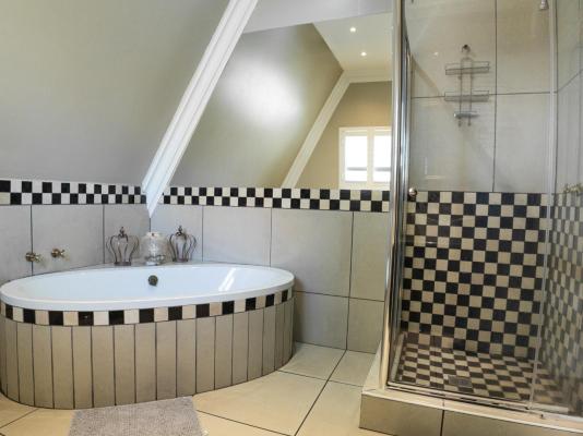 Lavender Hill Country Estate - 230565