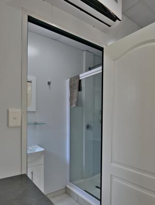 Room image 3