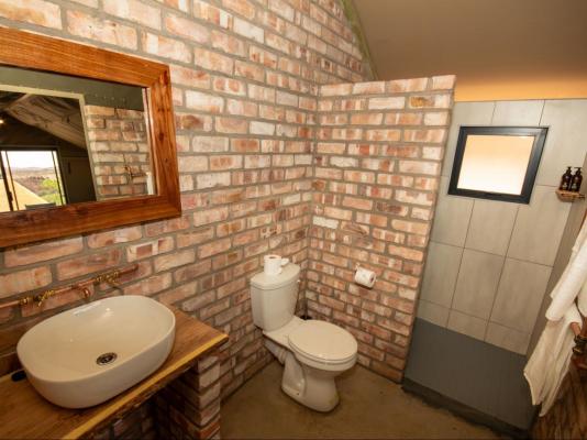 Room image 5