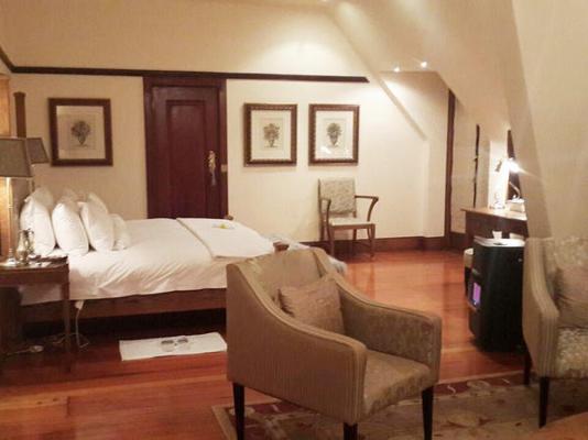 Room image 3