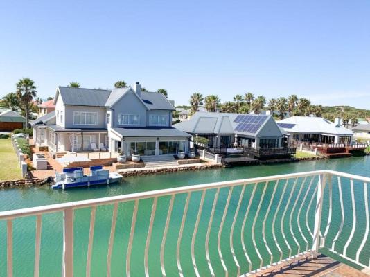 Room image 4