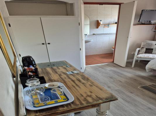 Room image 2