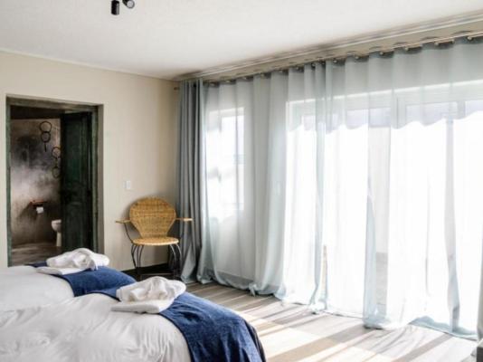 Room image 2