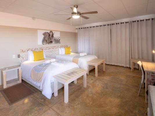 Room image 3