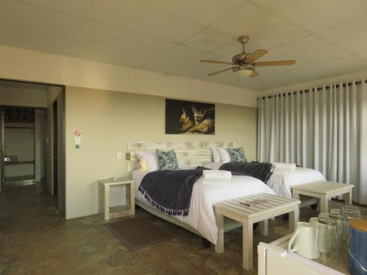 Room image 2