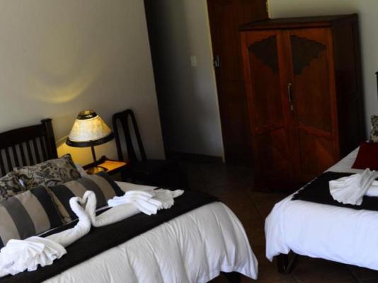Room image 6