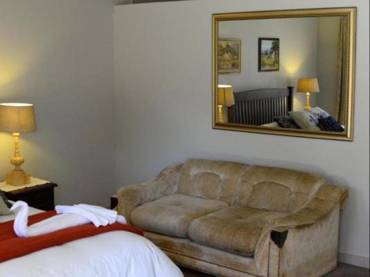 Room image 5