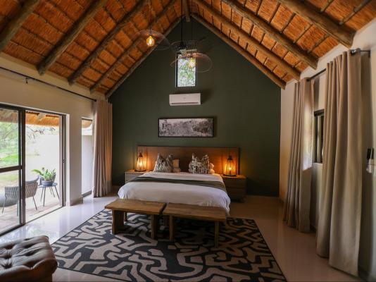 Tomo Safari Lodge - 233112