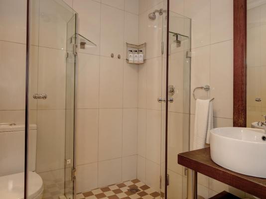 Room image 1