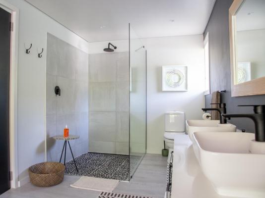 Room image 5