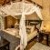Luxury Honeymoon Suite