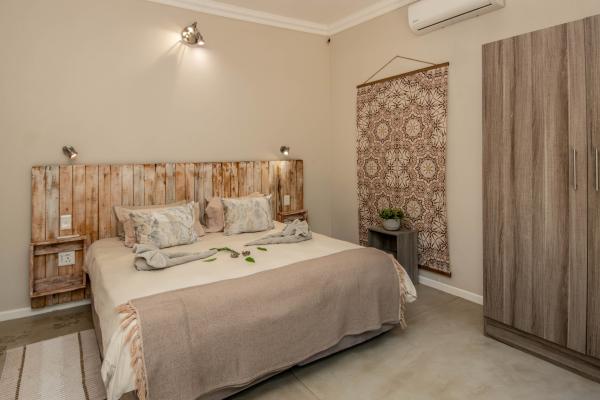 Room image 24