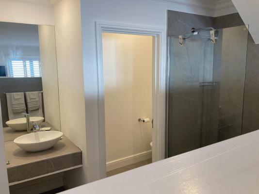 Room image 5