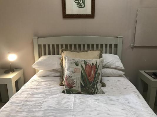 Room image 3