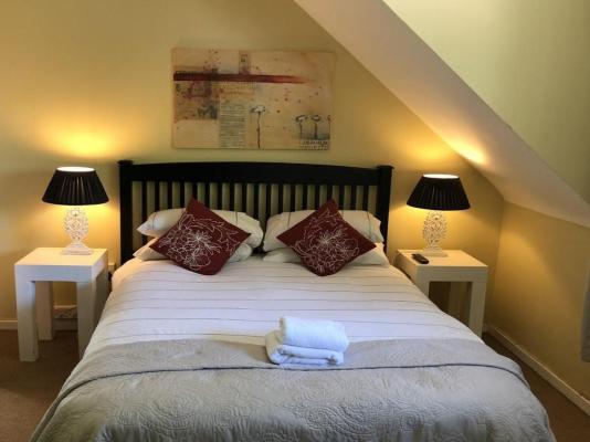 Room image 6