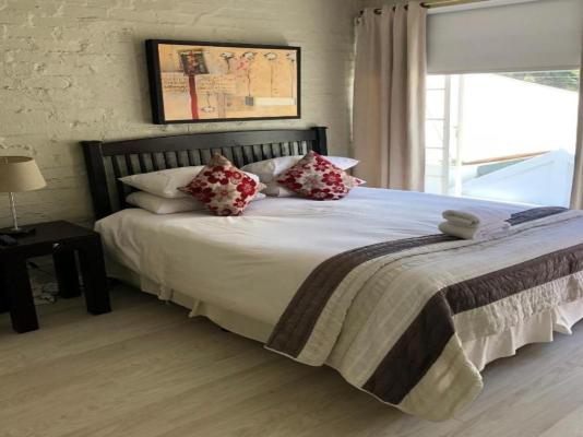 Room image 42