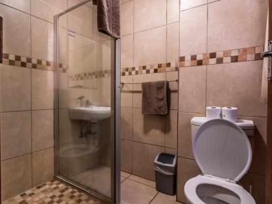 Room image 2