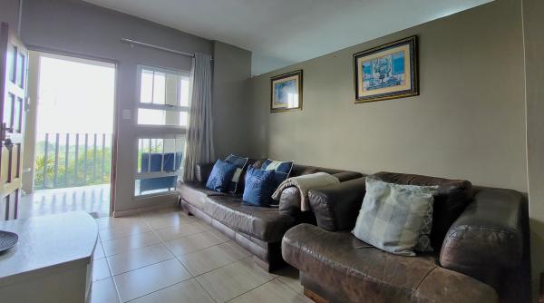 Room image 3