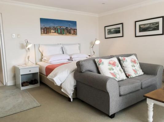 Room image 3