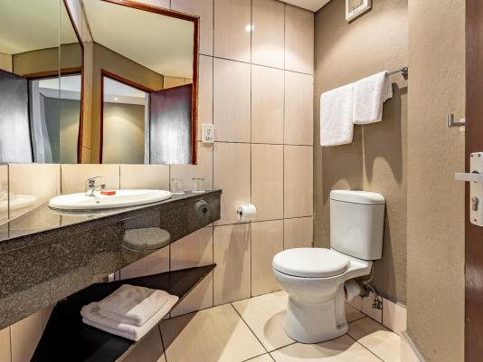 Room image 1