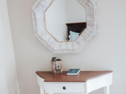 Room image 1