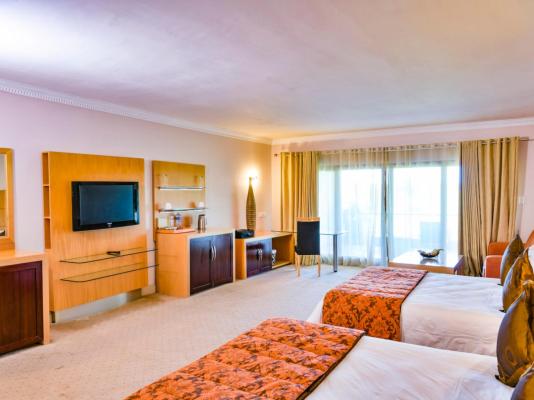 Room image 1