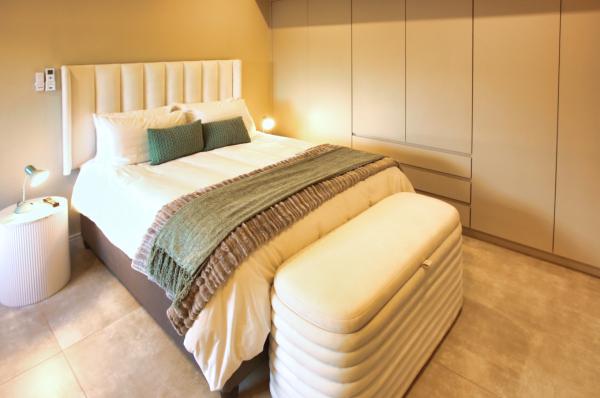 Salty Springbok, Langebaan - 237442