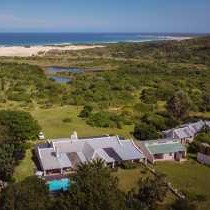 Oyster Bay Lodge - 237774