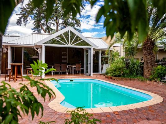 Londiningi GuestHouse - 237822