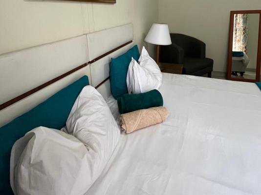 Room image 9