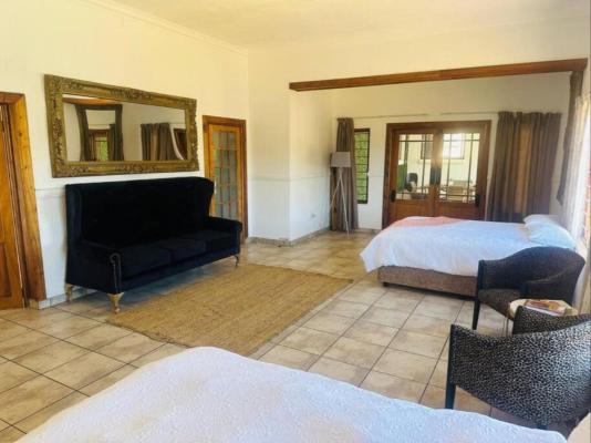 Bishop Manor - 238510