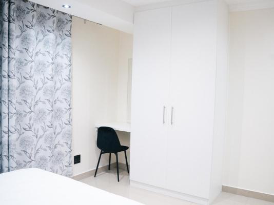 Room image 1