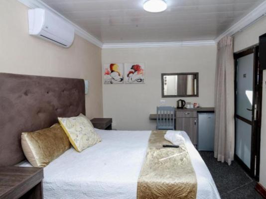 Room image 2