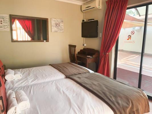 Relekane Guest House - 239954
