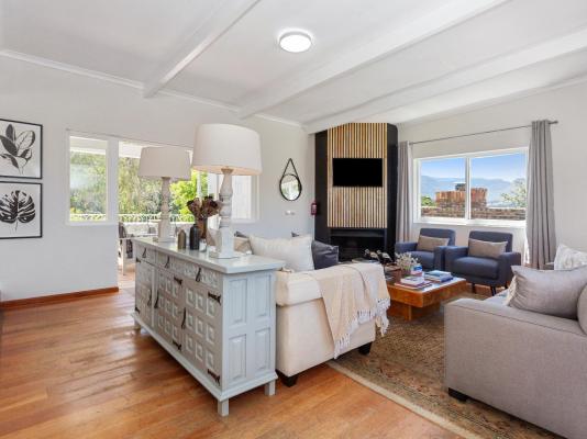 Room image 5