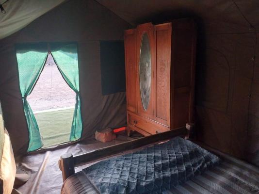Room image 3