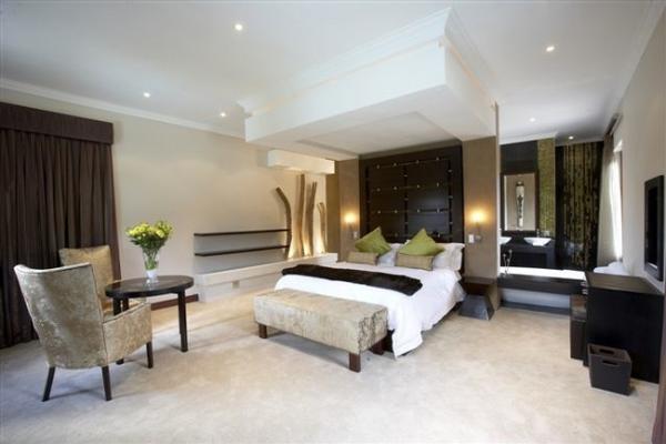 Room image 1