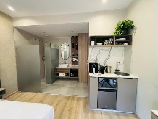 Room image 4