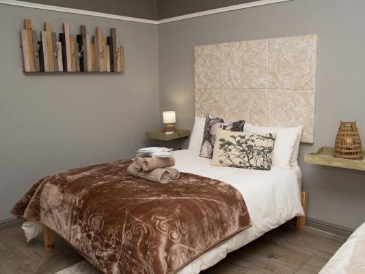 Desert Wind Private Guest and Game Farm - 240730