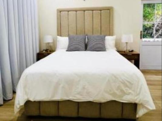 Room image 5