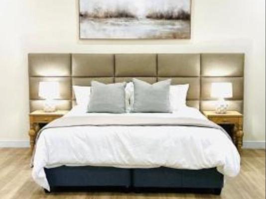 Room image 3